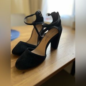 Black, Strappy, 2” Block Heels, Size 7